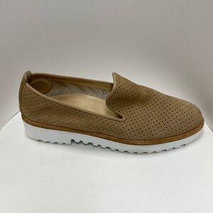 Paul Green slip on leather shoe, tan color size 9 1/2